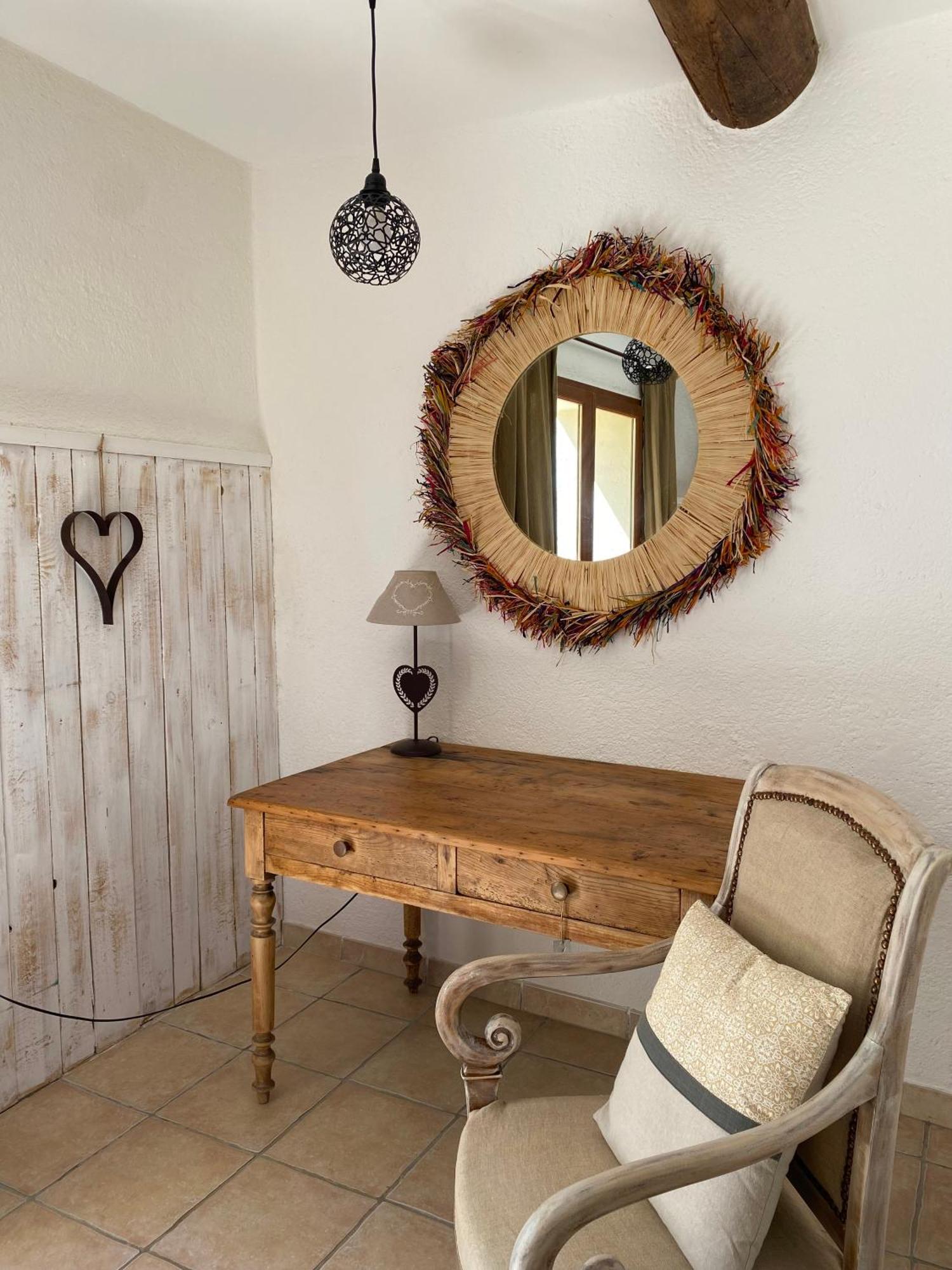 La Magnanerie En Provence Villa Niozelles Exteriör bild