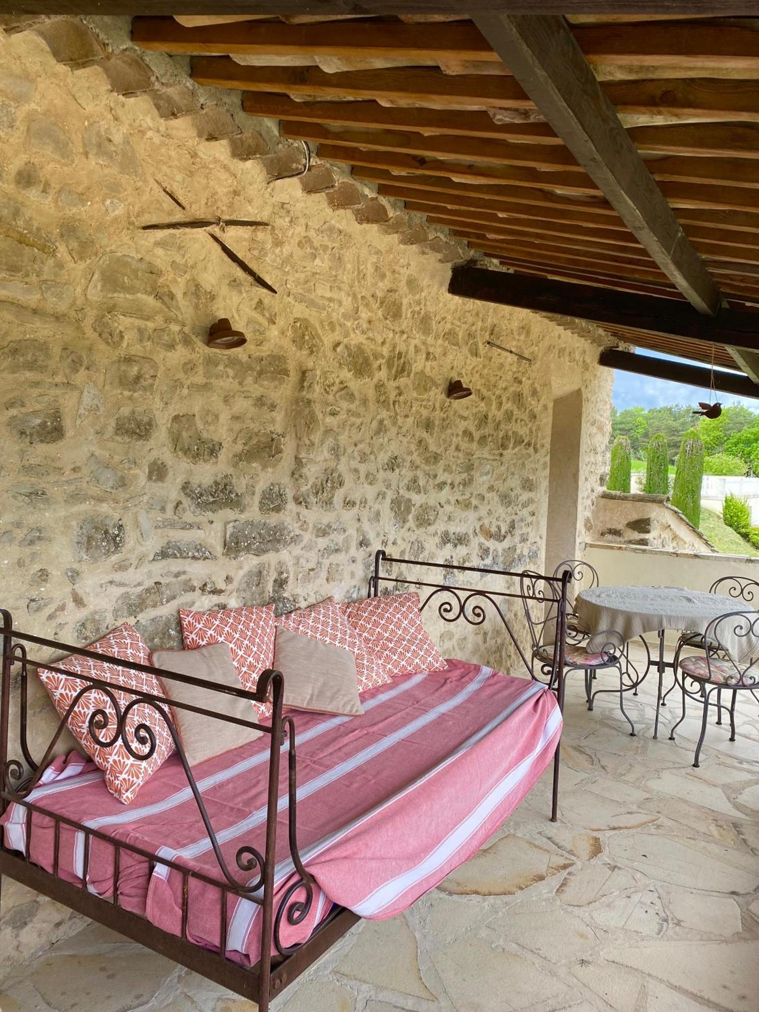 La Magnanerie En Provence Villa Niozelles Exteriör bild